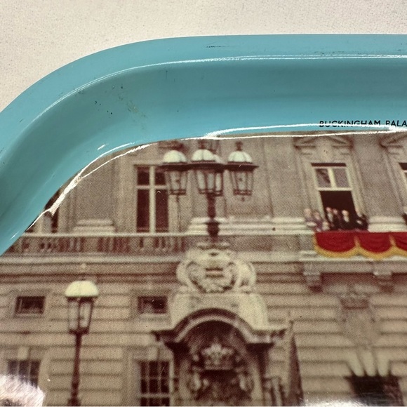 Buckingham Palace Decorative Tin Tray Worcester Ware - Picture 8 of 12